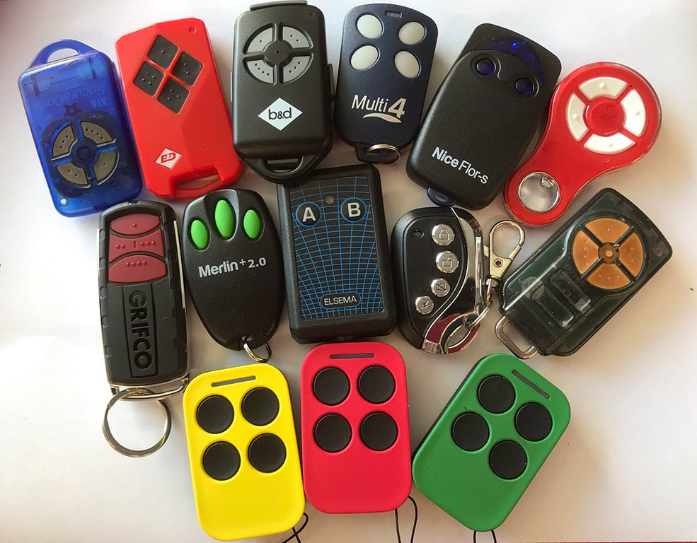 REMOTES (1)